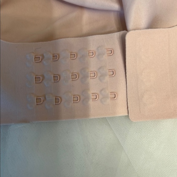 Seamless Pink Bra Knix - Picture 4 of 4